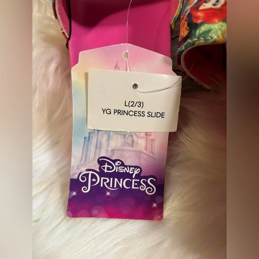 Disney Princess Slides Size 2/3